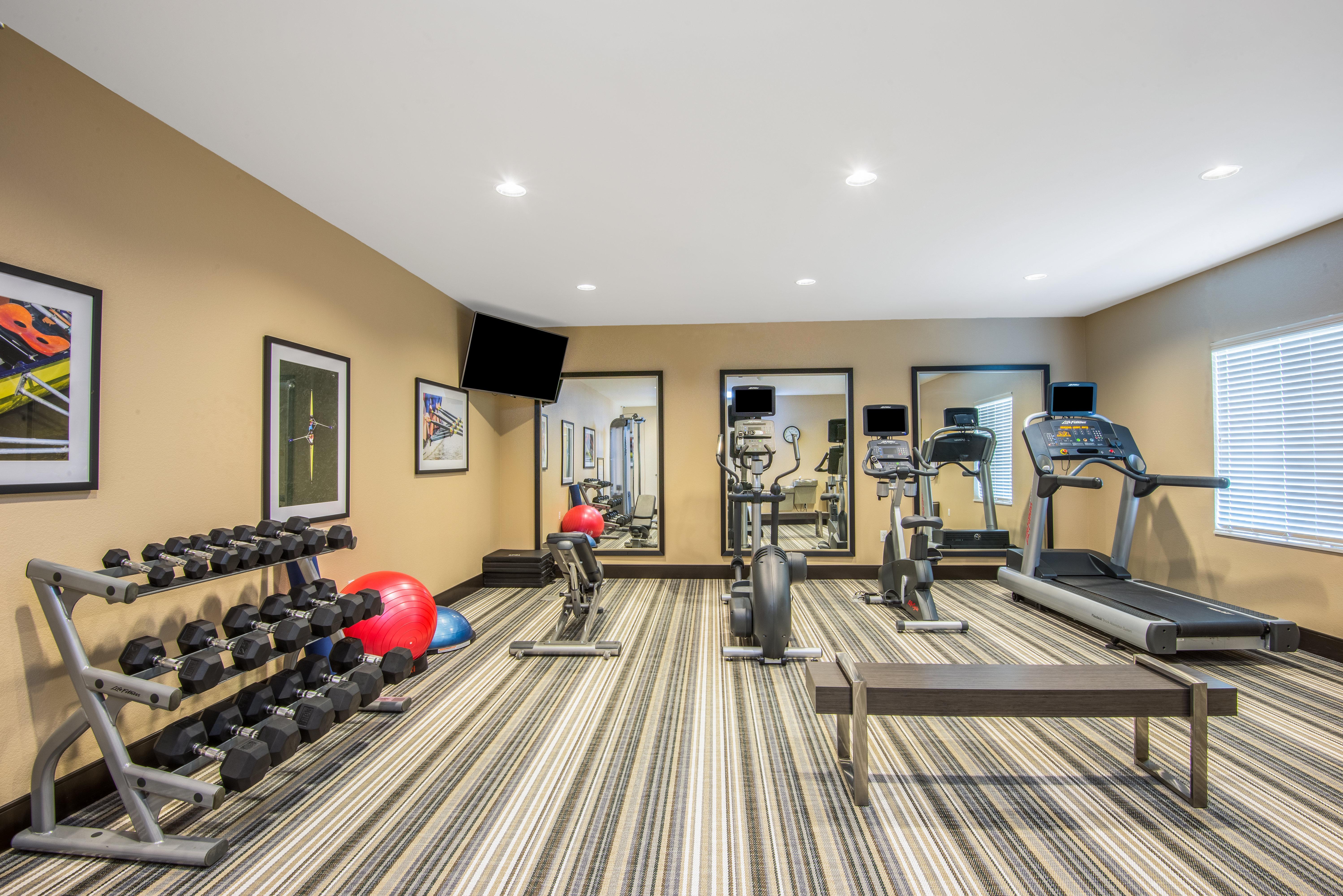 Candlewood Suites Columbia Hwy 63 & I-70 By Ihg Exterior foto